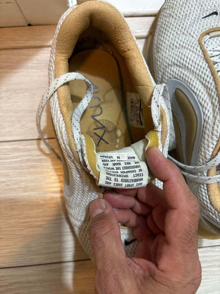 Nike schoenen maat 43, Kleding | Heren, Schoenen, Ophalen of Verzenden, Gedragen, Sneakers of Gympen