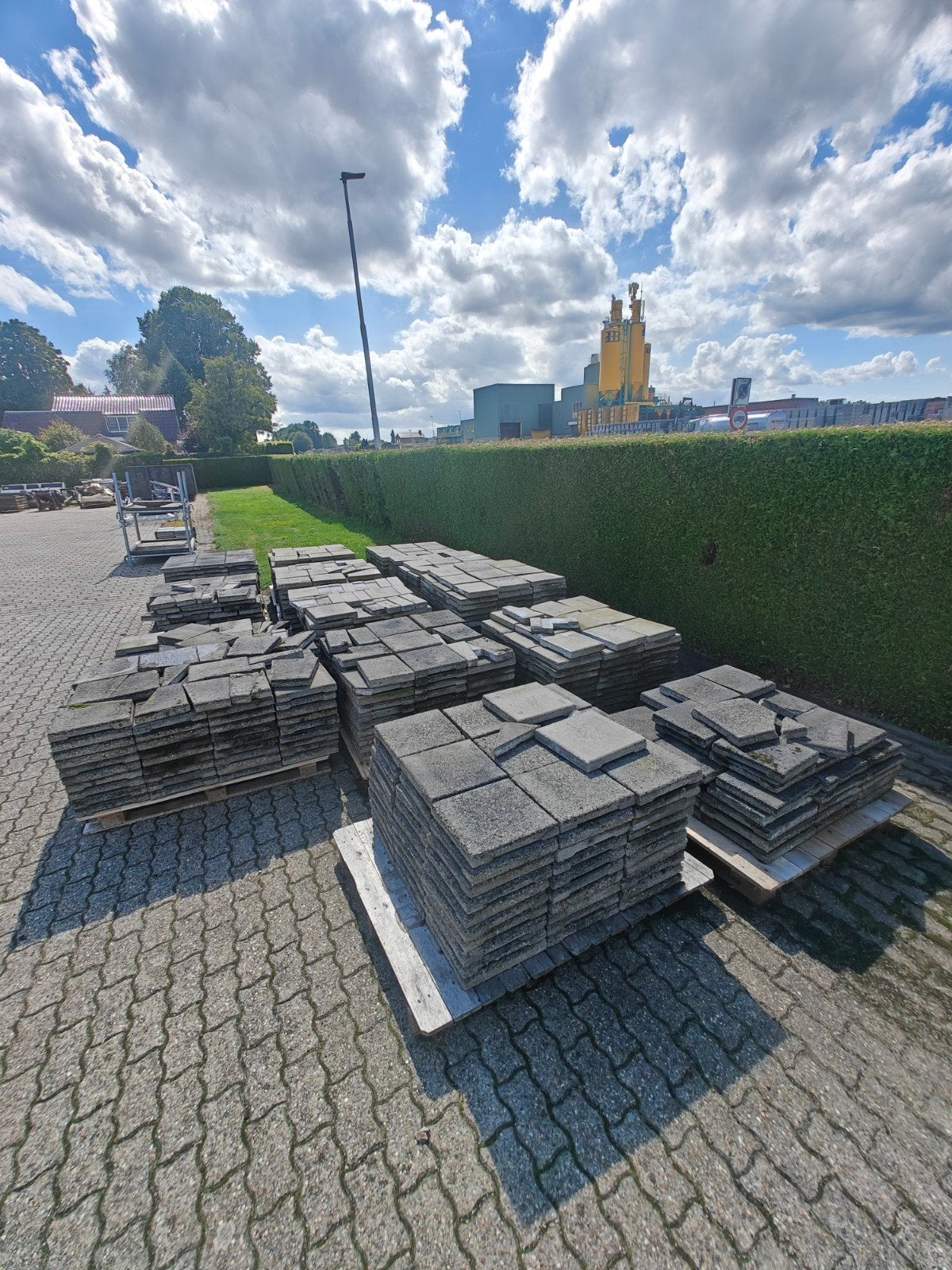+- 120m2 tegels 30x30 Gratis, Ophalen, Keramiek, 20 tot 40 cm, 10 m² of meer