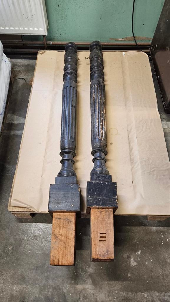 Balustrade trappaal met haakje voor koord (set van 2), Ophalen