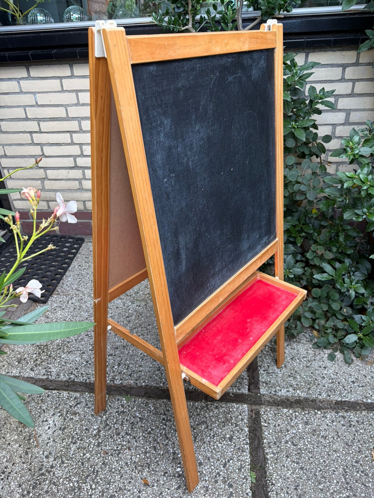 Schoolbord en whitebord., Ophalen, Gebruikt, Krijtbord