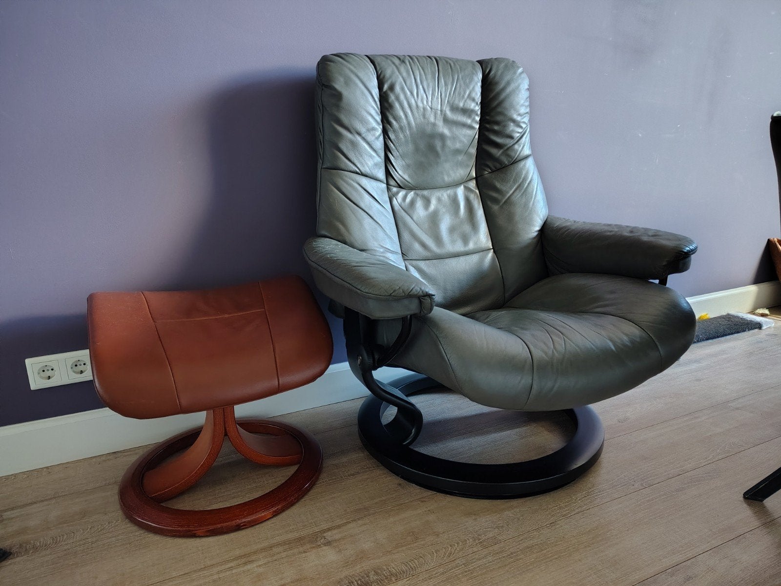 Stressless fauteuil met voetenbankje, Huis en Inrichting, Ophalen, Gebruikt, 50 tot 75 cm