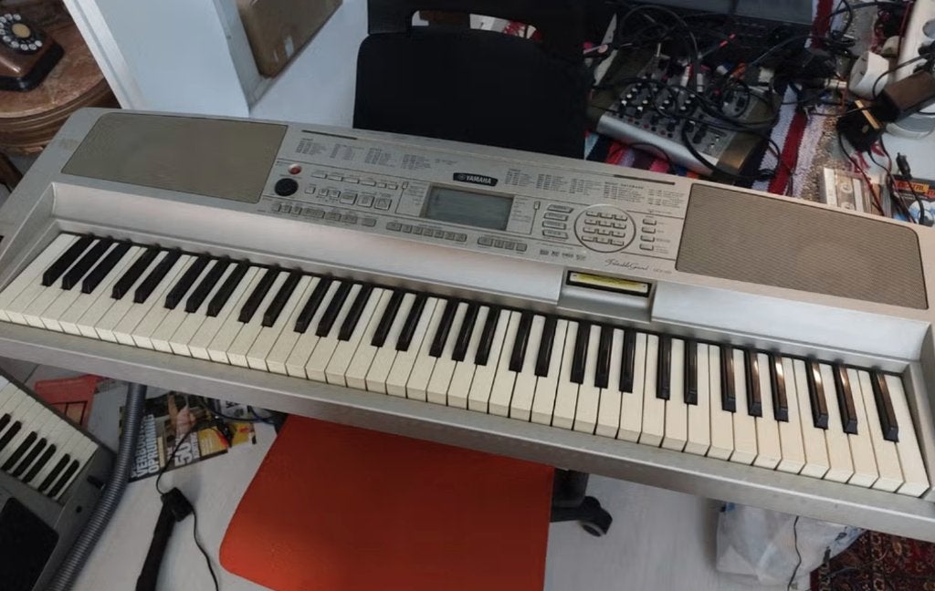 Yamaha Piano, Ophalen of Verzenden, Gebruikt, 61 toetsen, Overige merken