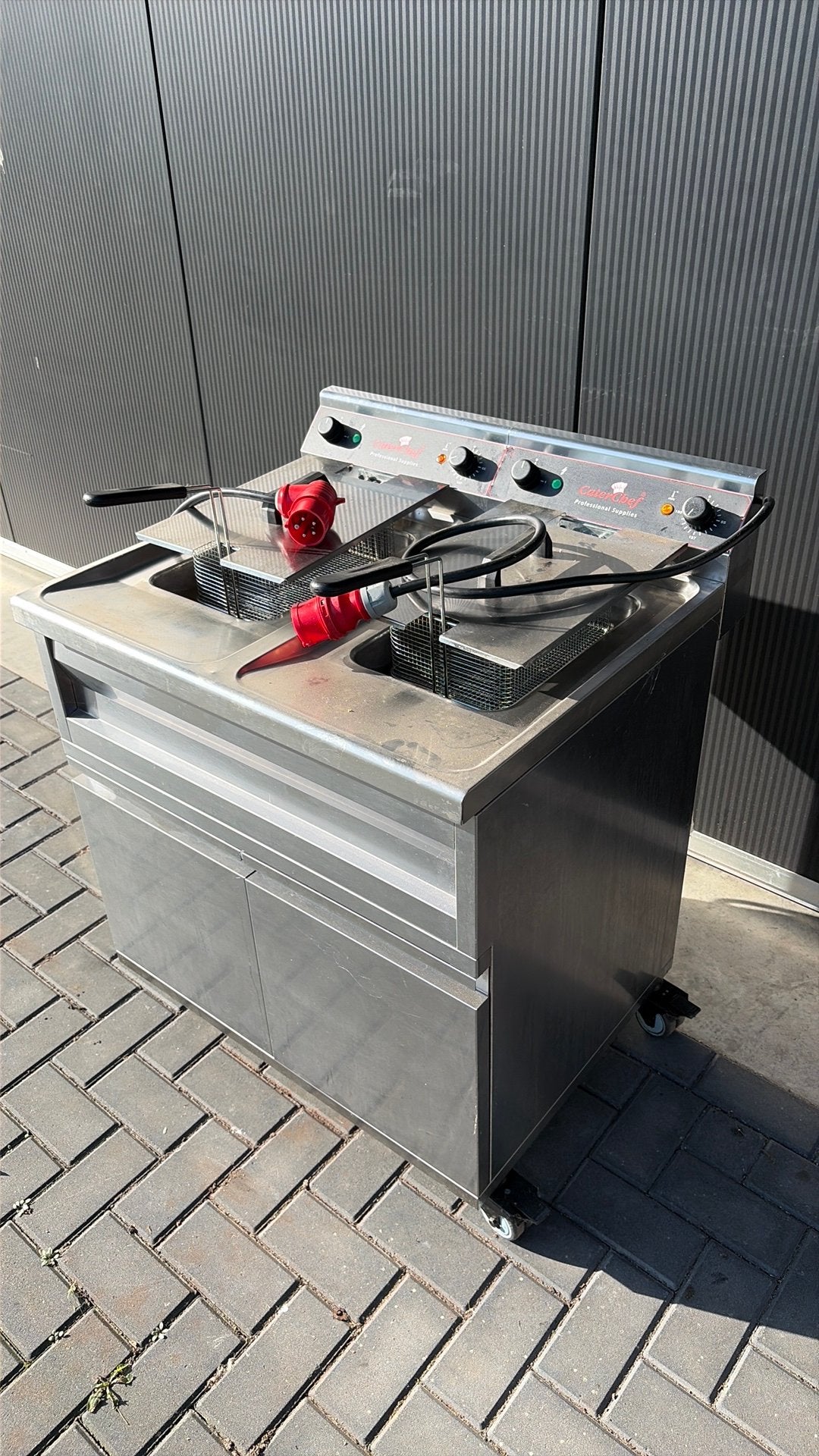 Caterchef friteuse 2x 12 liter, 4 liter of meer, Ophalen, Zo goed als nieuw
