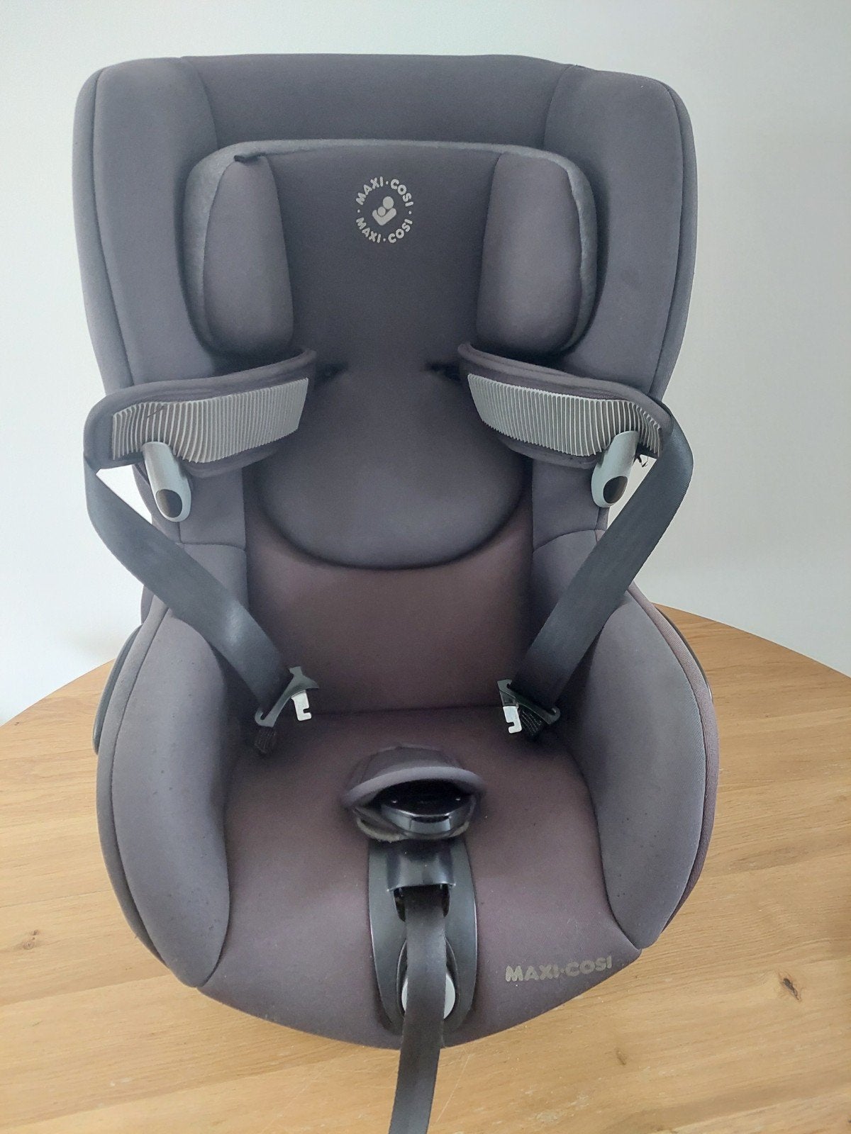 Maxi-Cosi draaibare autostoel met ligstand, Ophalen, 0 t/m 18 kg, Verstelbare rugleuning, Maxi-Cosi
