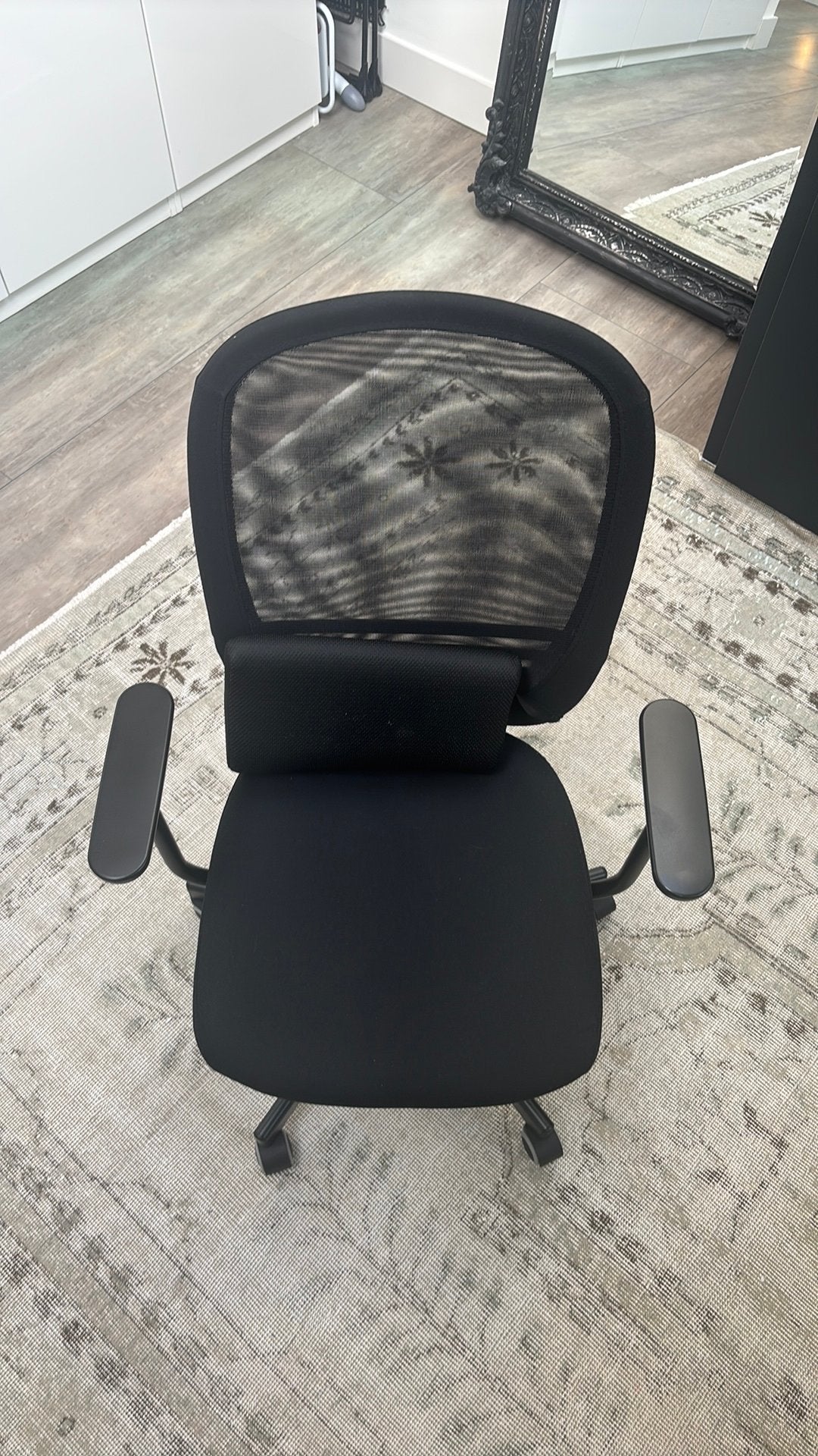 Foto 5 van Zwarte Bureaustoel - Comfortabel en Ergonomisch