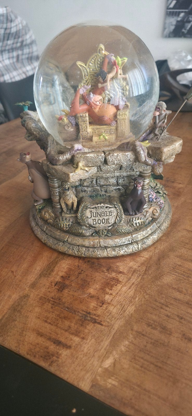 Zeldzame Disney Jungle Boek Sneeuwbol 35e Jubileum 26cm, Verzamelen, Ophalen of Verzenden, Leeuwenkoning of Jungle Boek, Gebruikt