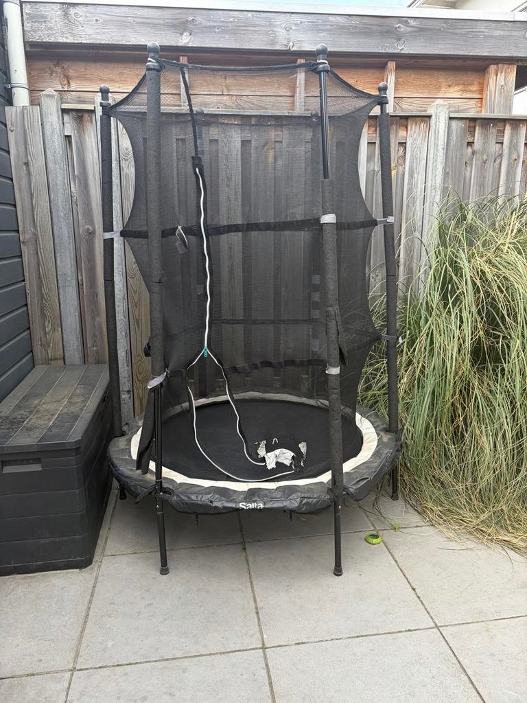 Trampoline - Opknapper, net en springgedeelte intact, Kinderen en Baby's, Speelgoed | Buiten | Trampolines, Ophalen, Gebruikt