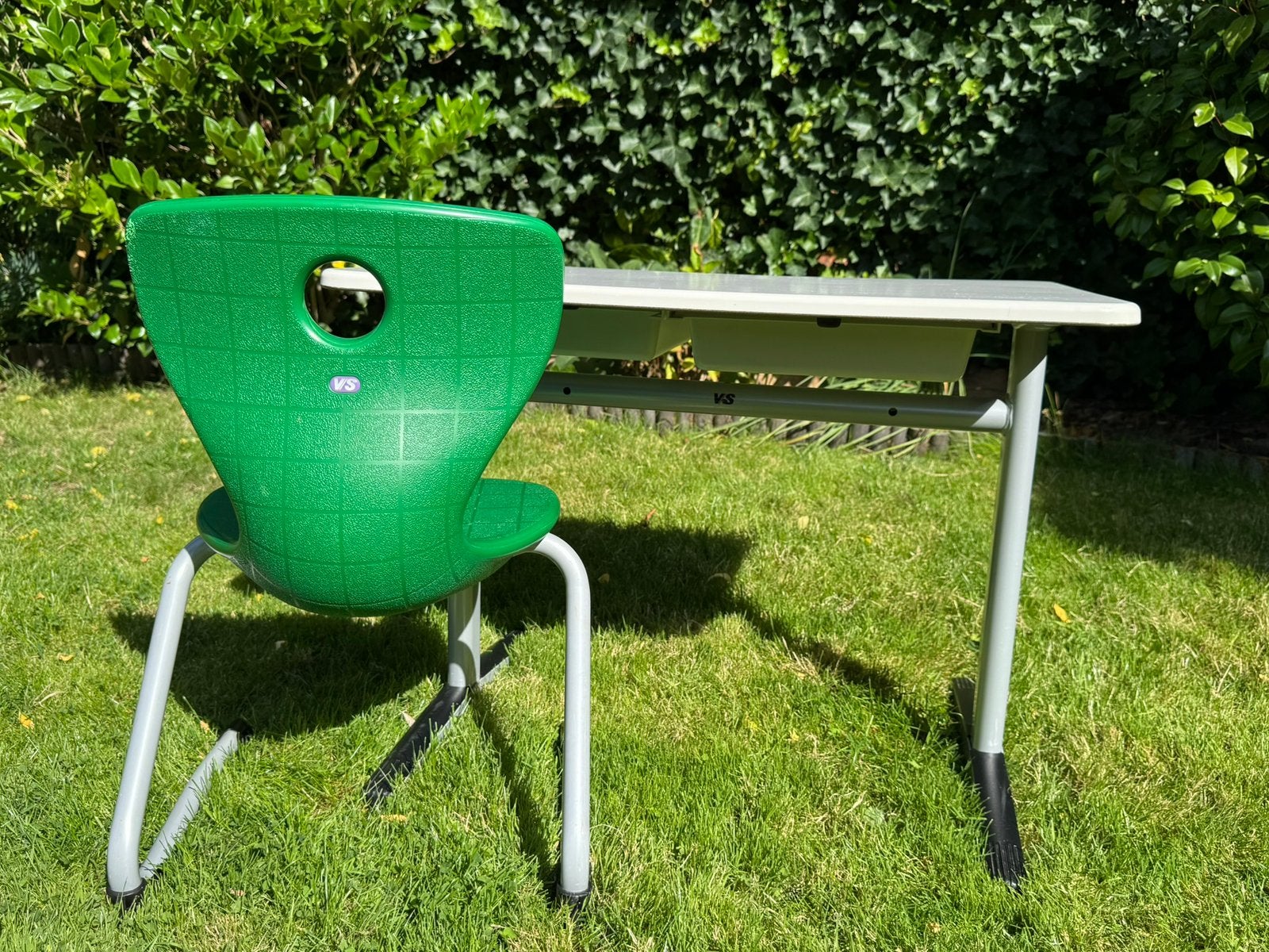 Kindertafel en kinderstoel, design set Verner Panton, Ophalen, Zo goed als nieuw, Tafel(s) en Stoel(en)