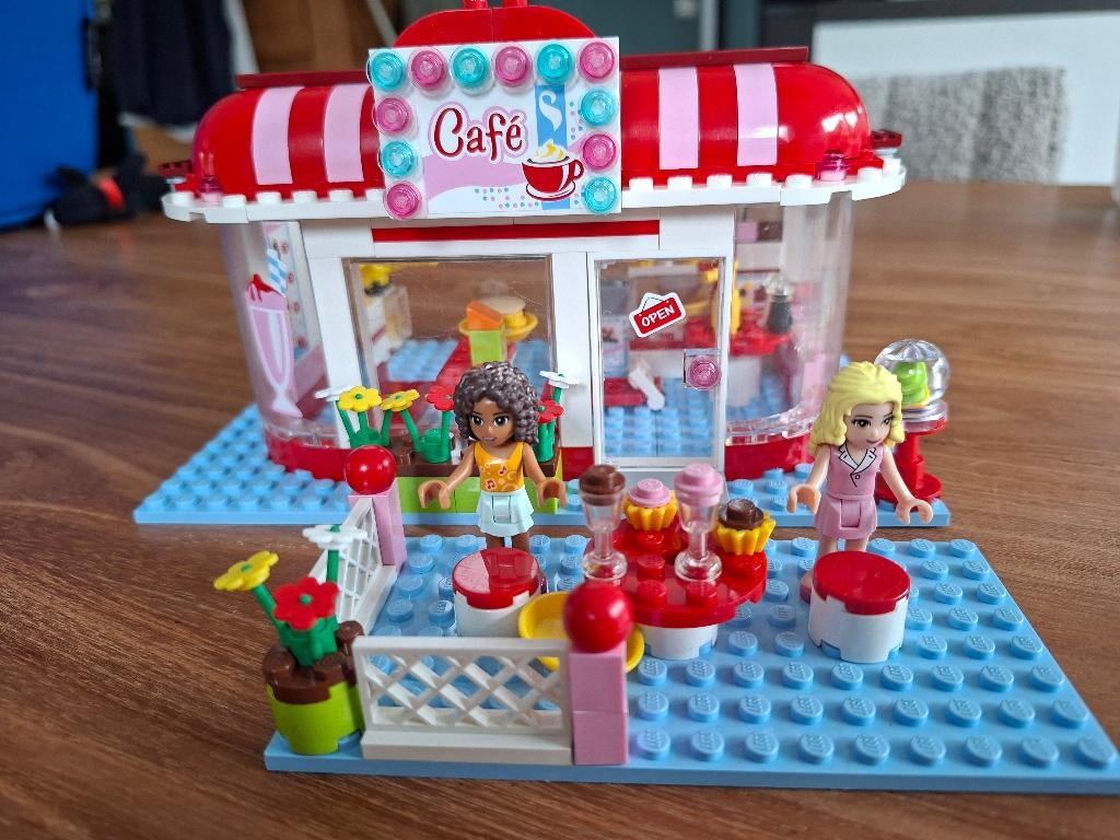 Lego Friends 3061 Heartlake Cupcake Café, Compleet, Lego, Friends, Ophalen of Verzenden