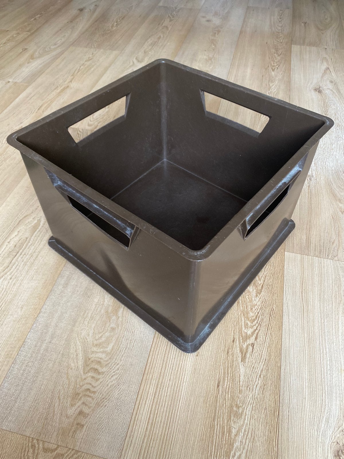 Vintage TOMADO kunststof krat bak, Doe-het-zelf en Verbouw, Gebruikt, Minder dan 35 cm, Ophalen of Verzenden, Minder dan 40 cm