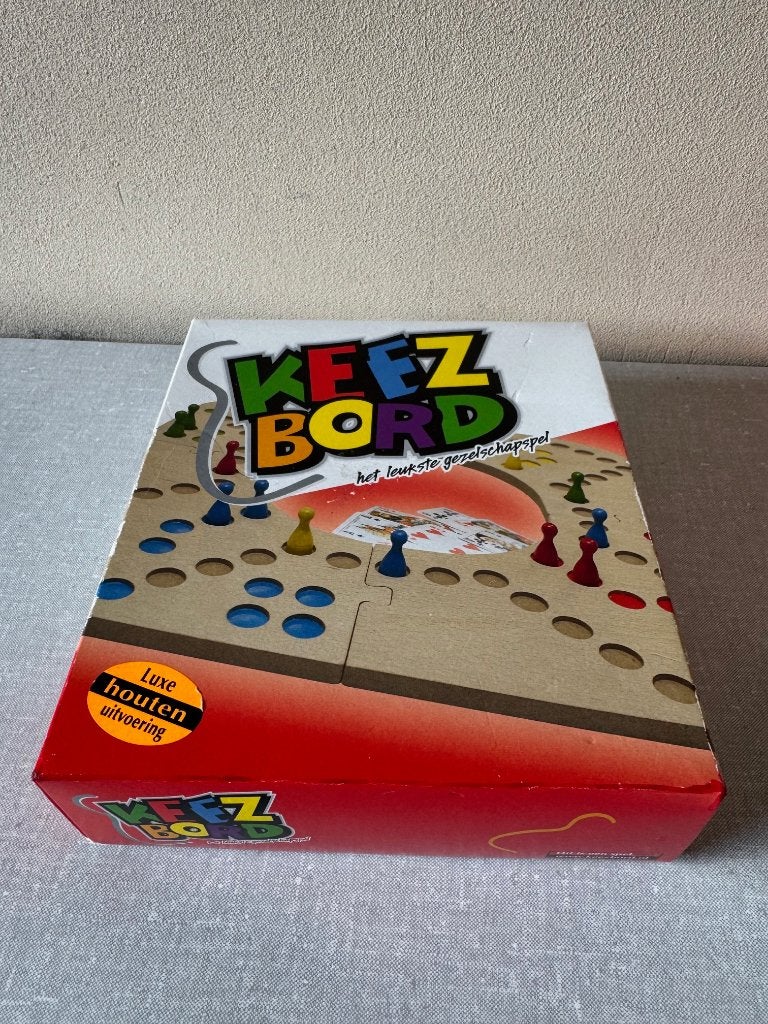 KEEZBORD de HOUTEN versie voor 4 spelers Z.G.A.N., Hobby en Vrije tijd, Een of twee spelers, Ophalen of Verzenden, Zo goed als nieuw