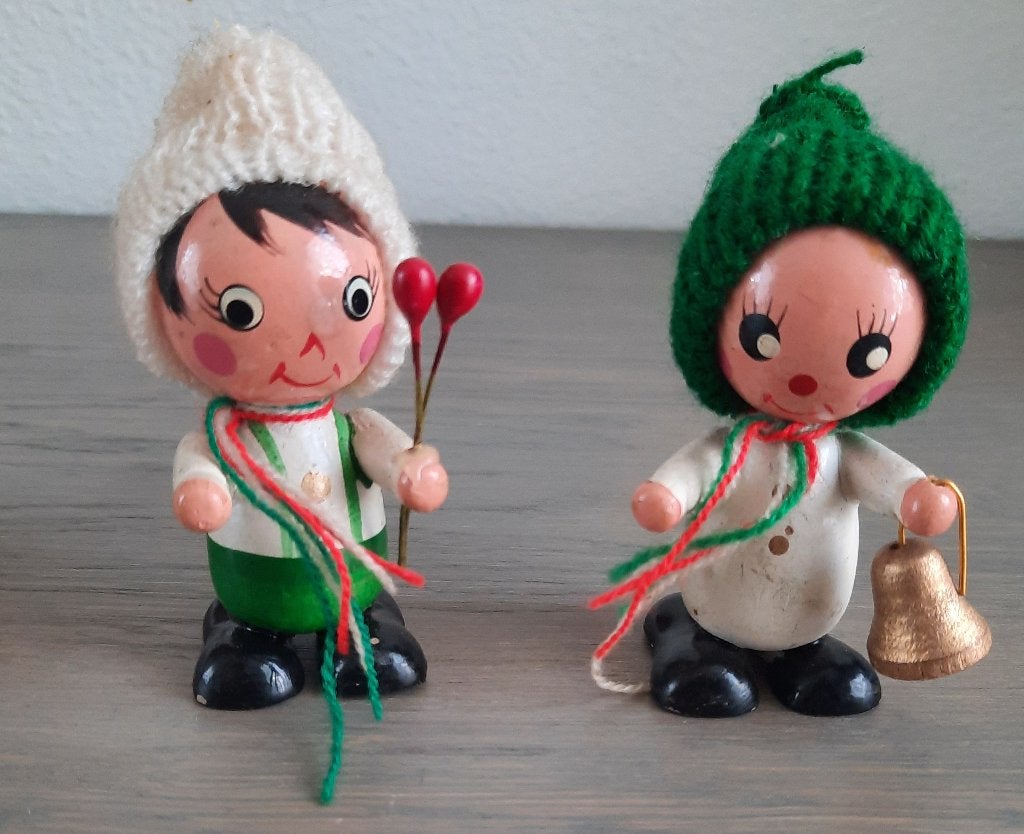 vintage houten poppetjes met gebreid mutsje, Diversen, Ophalen of Verzenden, Gebruikt