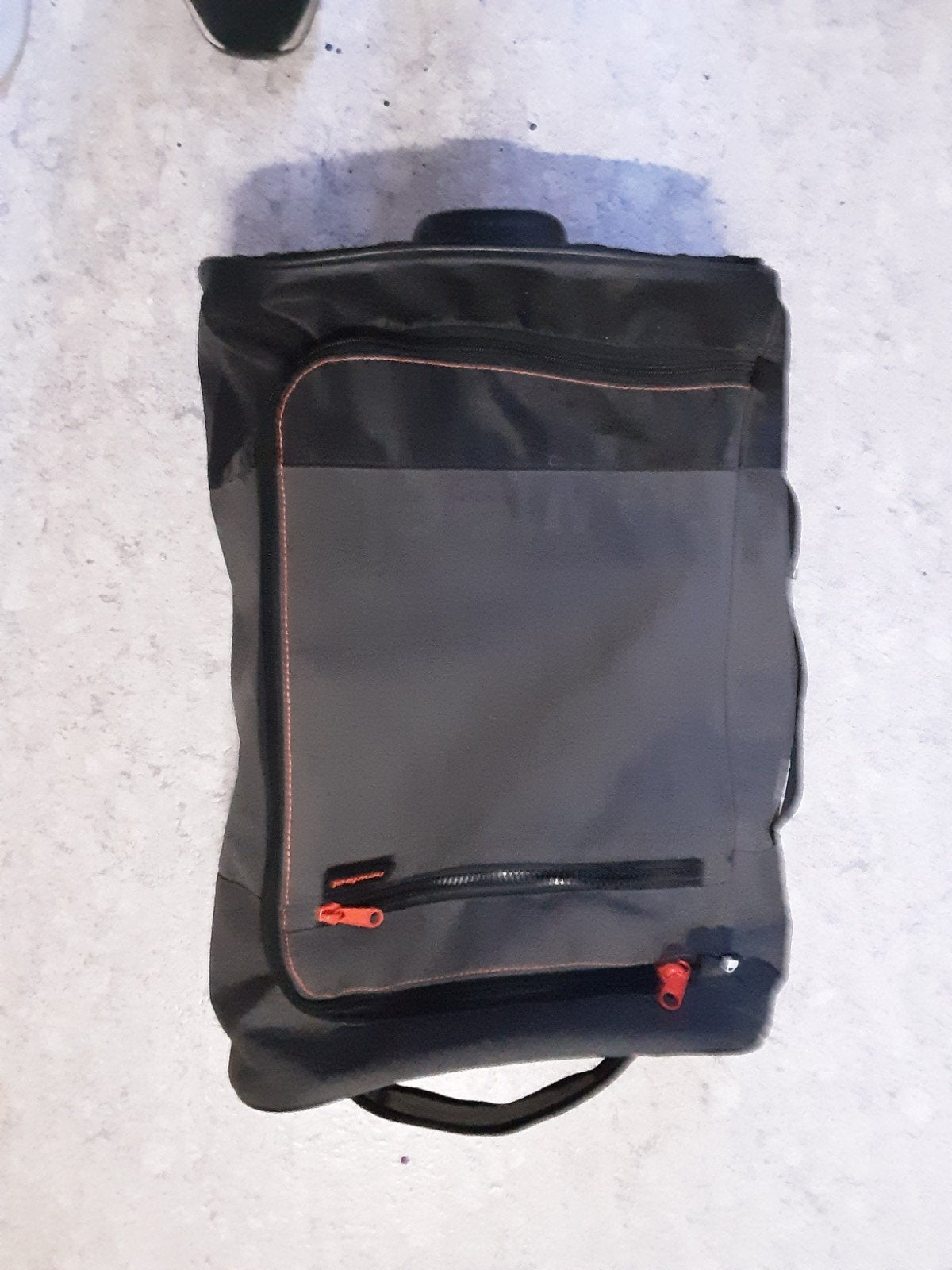 Trolley Newfeel 35x45 van canvas, 30 cm of meer, Gebruikt, Zwart, Ophalen of Verzenden