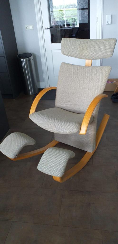 Stokke stoel met rugleuning en armleuningen, Huis en Inrichting, Ophalen, Gebruikt, Overige kleuren, Ergonomisch