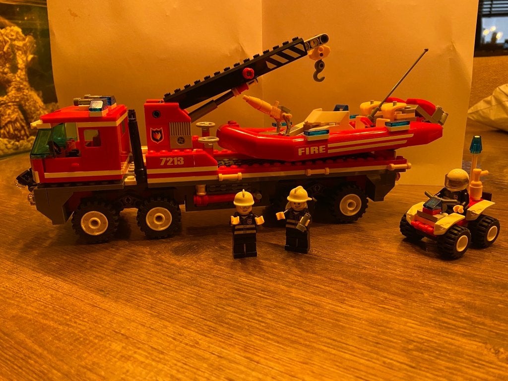 LEGO 7213 – Terreinwagen en brandweerboot, Lego, Ophalen of Verzenden, Zo goed als nieuw, Compleet