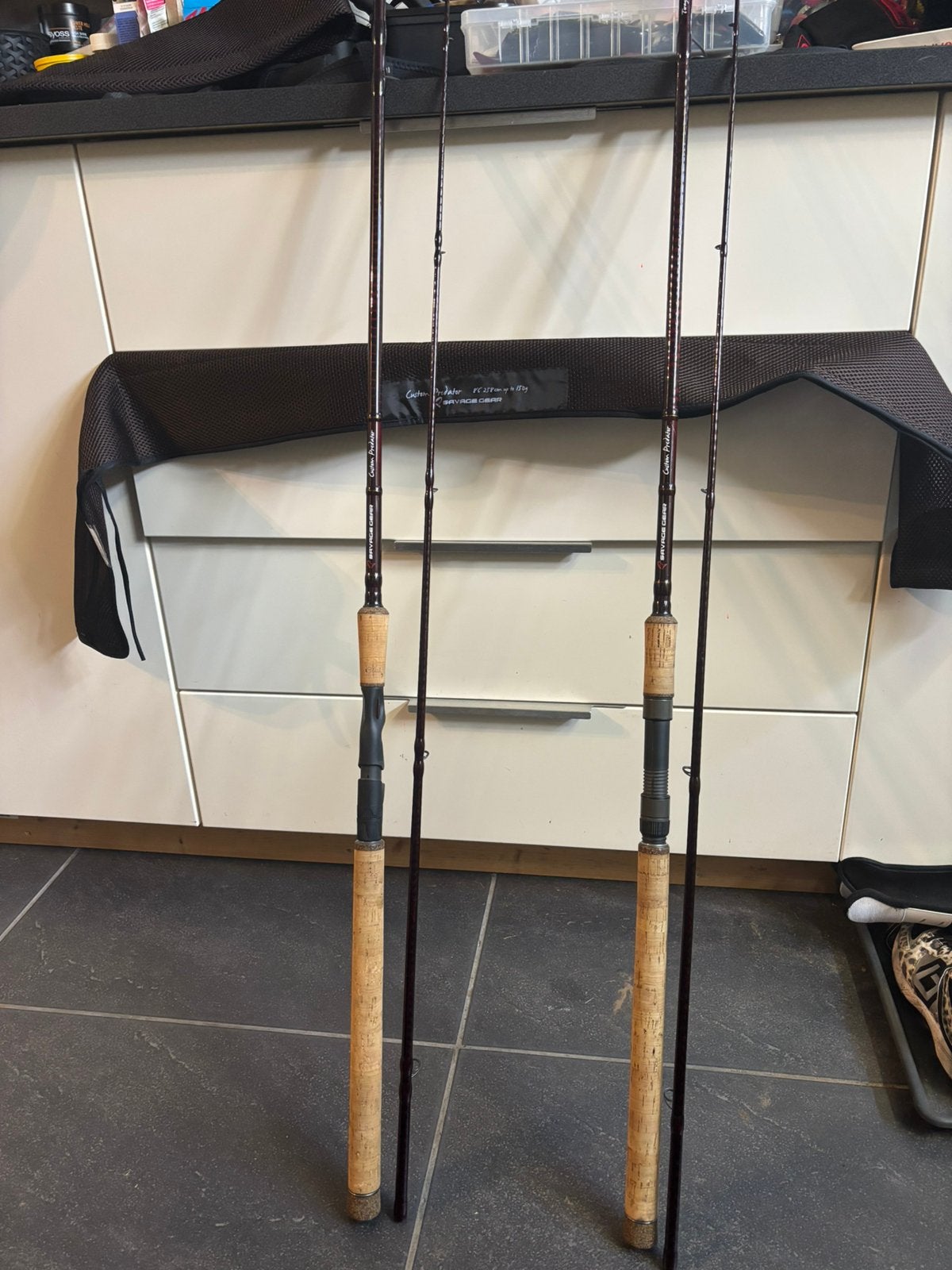 Savage Gear Custom Predator spinhengels 2x 2,58m tot 150gr, Ophalen of Verzenden, Zo goed als nieuw, Overige typen