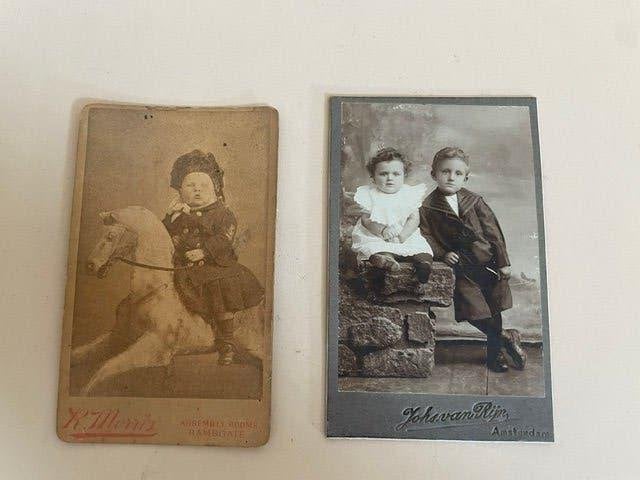 2 x antieke foto kinderen / kind.  Engeland. Ramsgate, Verzamelen, Ophalen, Gebruikt, Foto, Voor 1940