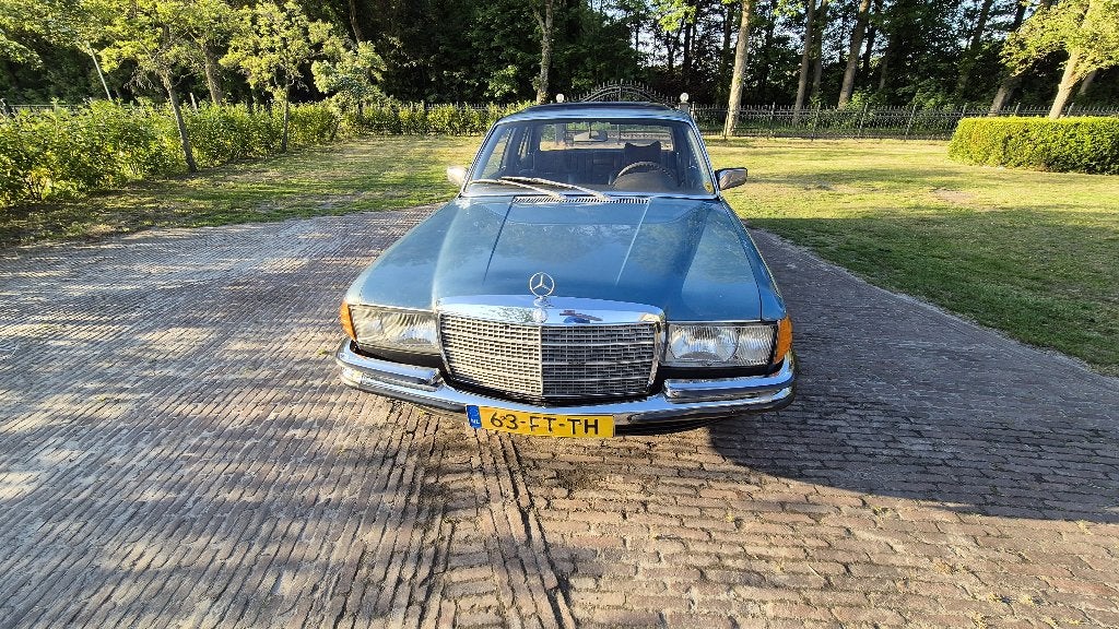 Mercedes-Benz Oldtimer W116 1975 Belastingvrij, APK vrij LPG, Automaat, Achterwielaandrijving, Overige modellen, 156 pk