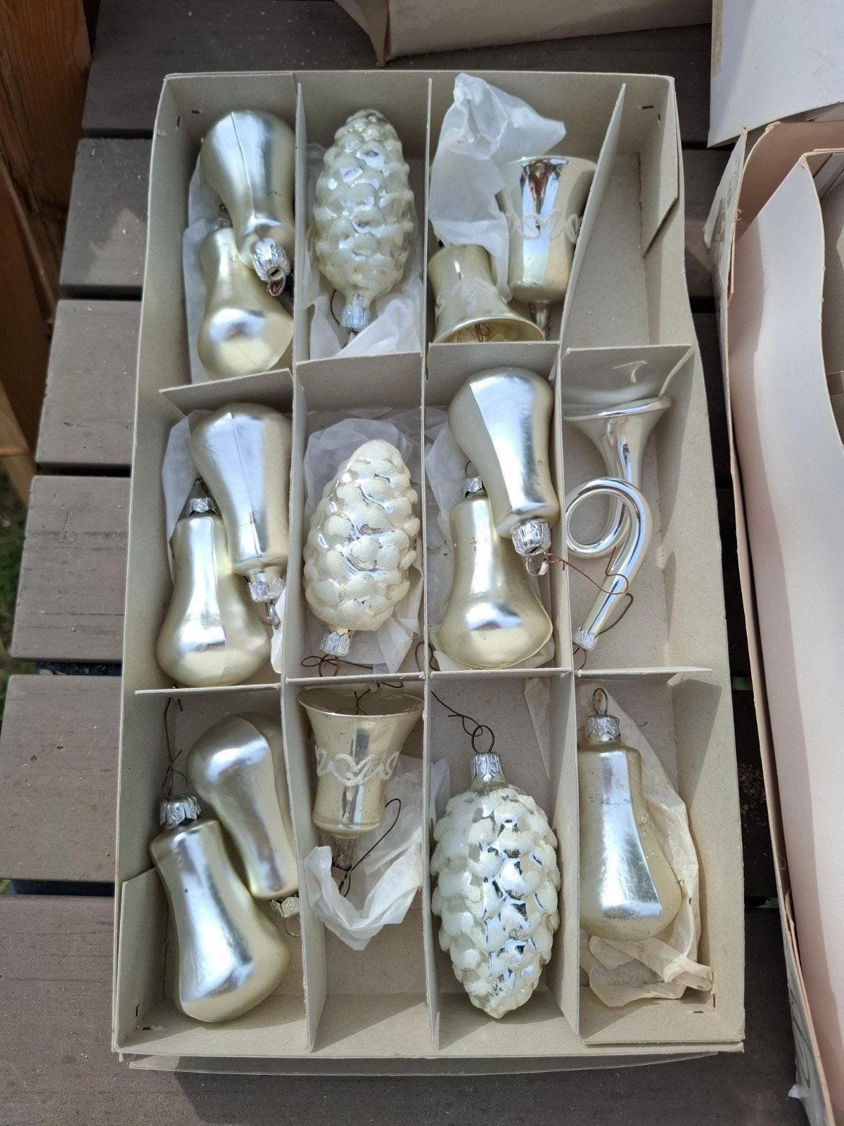 Vintage zilverkleurige glazen kerstballen + piek, Diversen, Kerst, Ophalen, Gebruikt