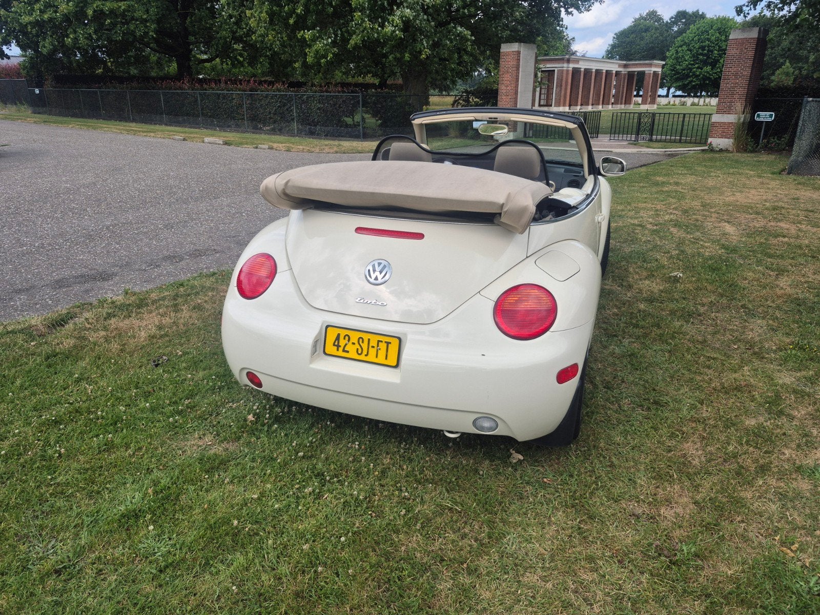 Volkswagen Beetle (Kever) Beetle 2004 Wit, Auto's, Volkswagen, 1490 kg, Beetle (Kever), Wit, Leder
