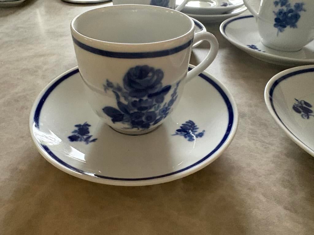Winterling Rösla Bavaria porseleinen kop en schotel set, Huis en Inrichting, Keuken | Servies, Ophalen of Verzenden, Zo goed als nieuw