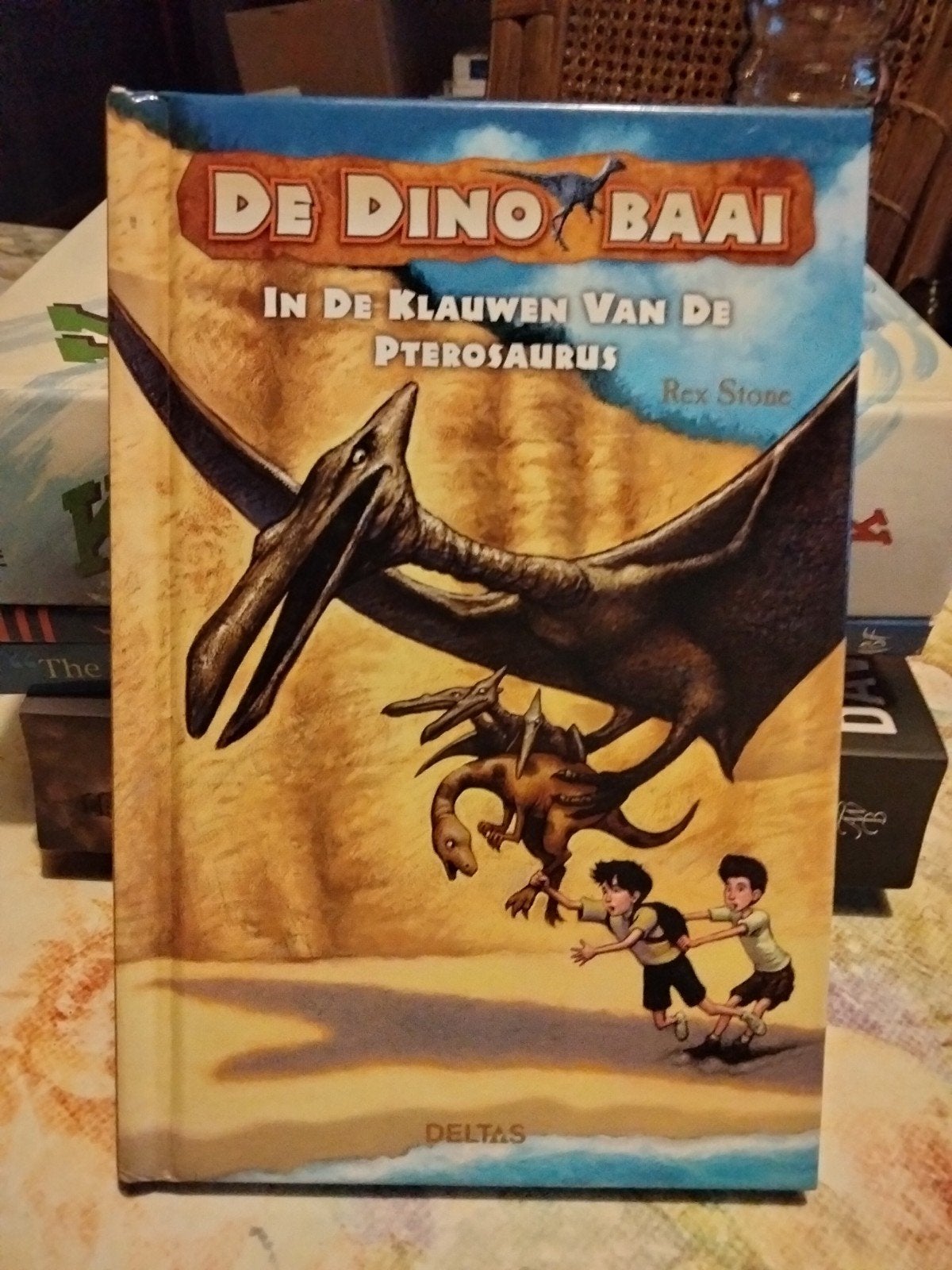 Rex Stone - In de klauwen van een pterosaurus, Rex Stone, Fictie algemeen, Ophalen of Verzenden, Zo goed als nieuw