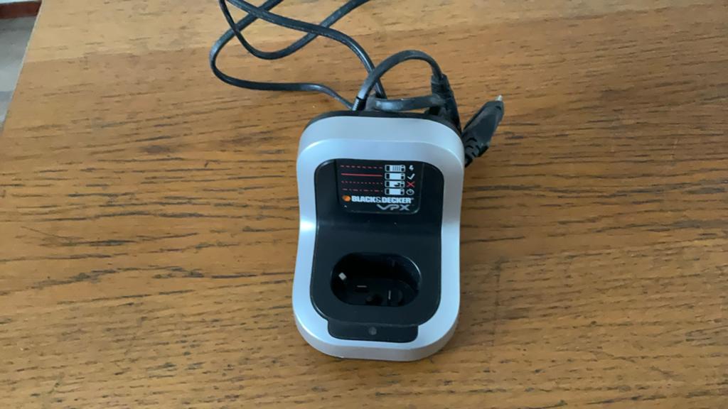 Black & Decker VPX Lader, Ophalen of Verzenden, Zo goed als nieuw