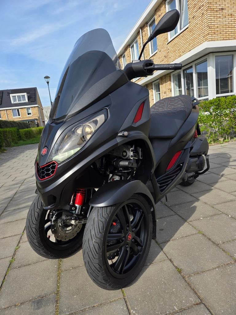 Piaggio MP3 300 HPE Sport - N-254-DZ, Overige modellen, 300 cc, Ophalen of Verzenden, Zo goed als nieuw