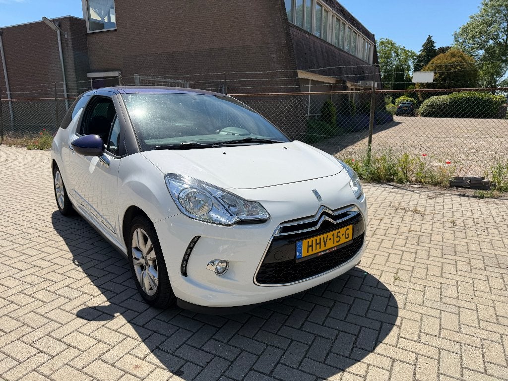 DS3 1.2 VTI 2014 Slechts 84995KM Airco, Grote Beurt., Voorwielaandrijving, Euro 5, Zwart, 1199 cc