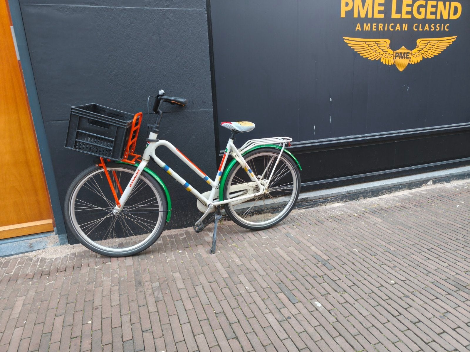 stadsfiets met voordrager ( Batavus postcodeloterij), Overige merken, Gebruikt, Velgrem, Ophalen of Verzenden
