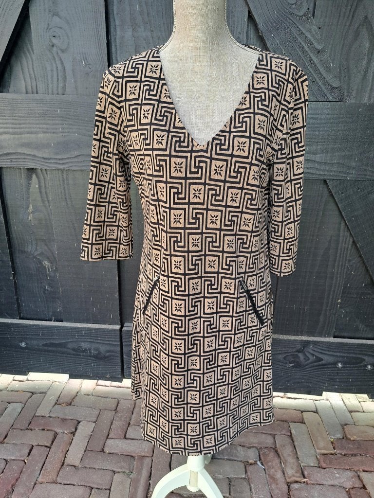 te koop: makkelijk draagbaar jurkje, Maat 38/40 (M), Zwart, Vegas collection, Ophalen of Verzenden