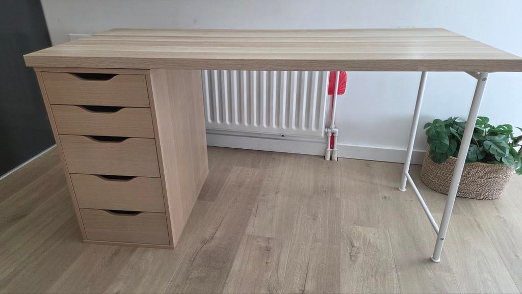 Ikea Bureau: Lagkapten blad, Alex ladeblok, Spand poot, Ophalen, Gebruikt, Scandinavisch, Met lades
