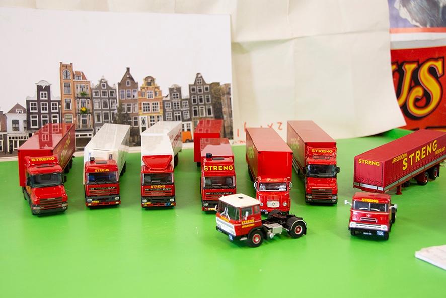 Modelauto collectie Streng Apeldoorn, Ophalen, Zo goed als nieuw, Bus of Vrachtwagen