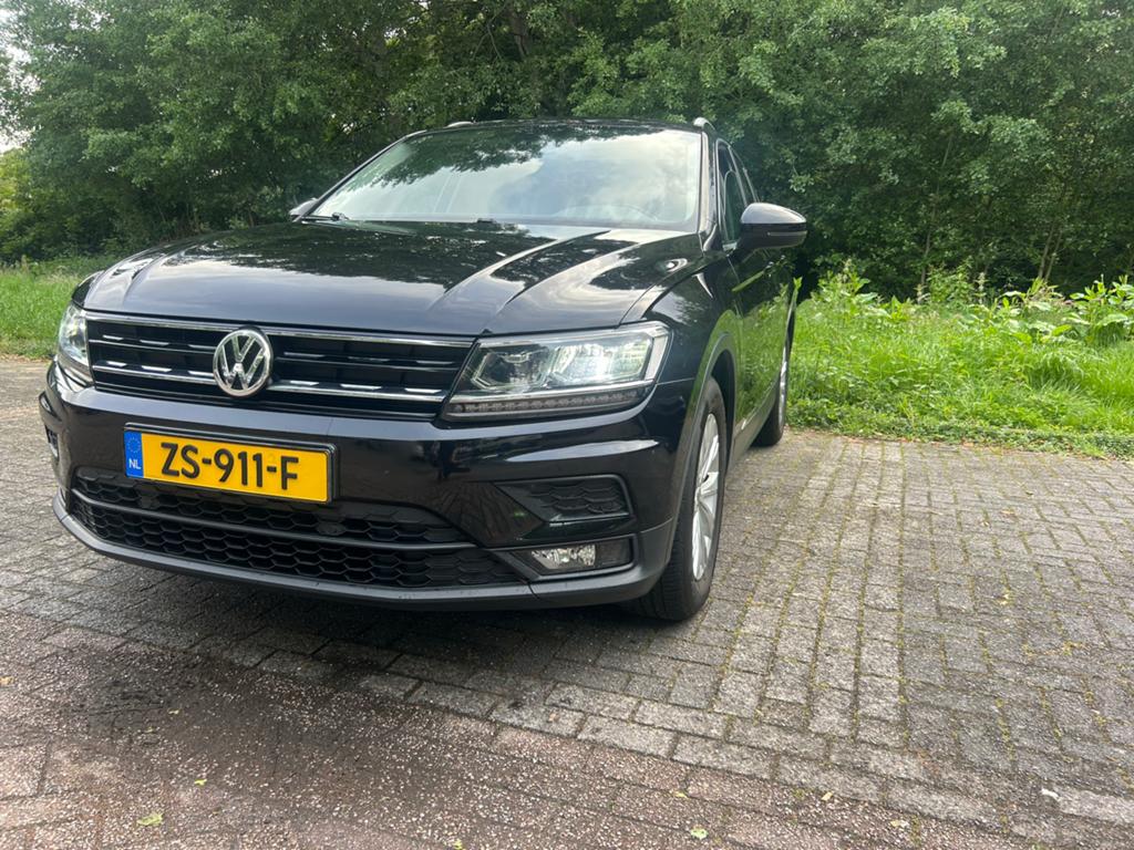 Volkswagen Tiguan 1.5 TSI  met panorama dak en trekken, Voorwielaandrijving, 15 km/l, 1498 cc, 4 cilinders