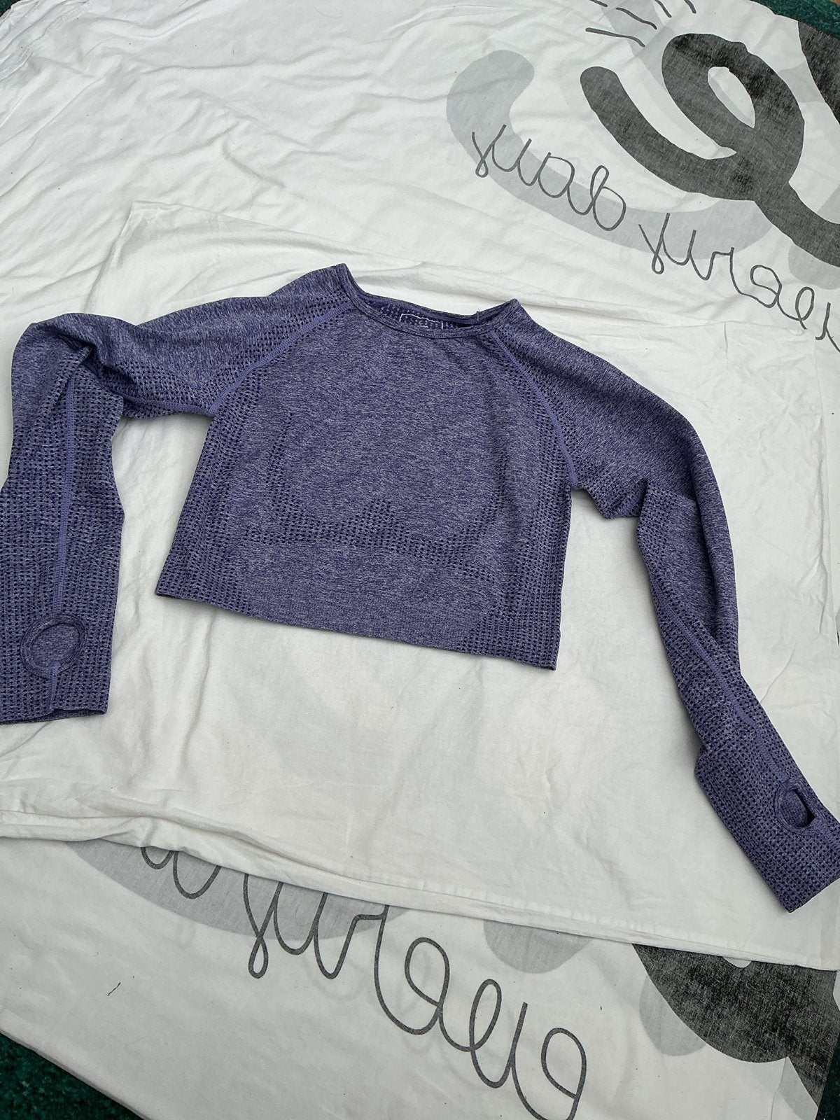 Paarse sporttop met lange mouwen, Paars, Maat 42/44 (L), Ophalen of Verzenden, Fitness of Aerobics