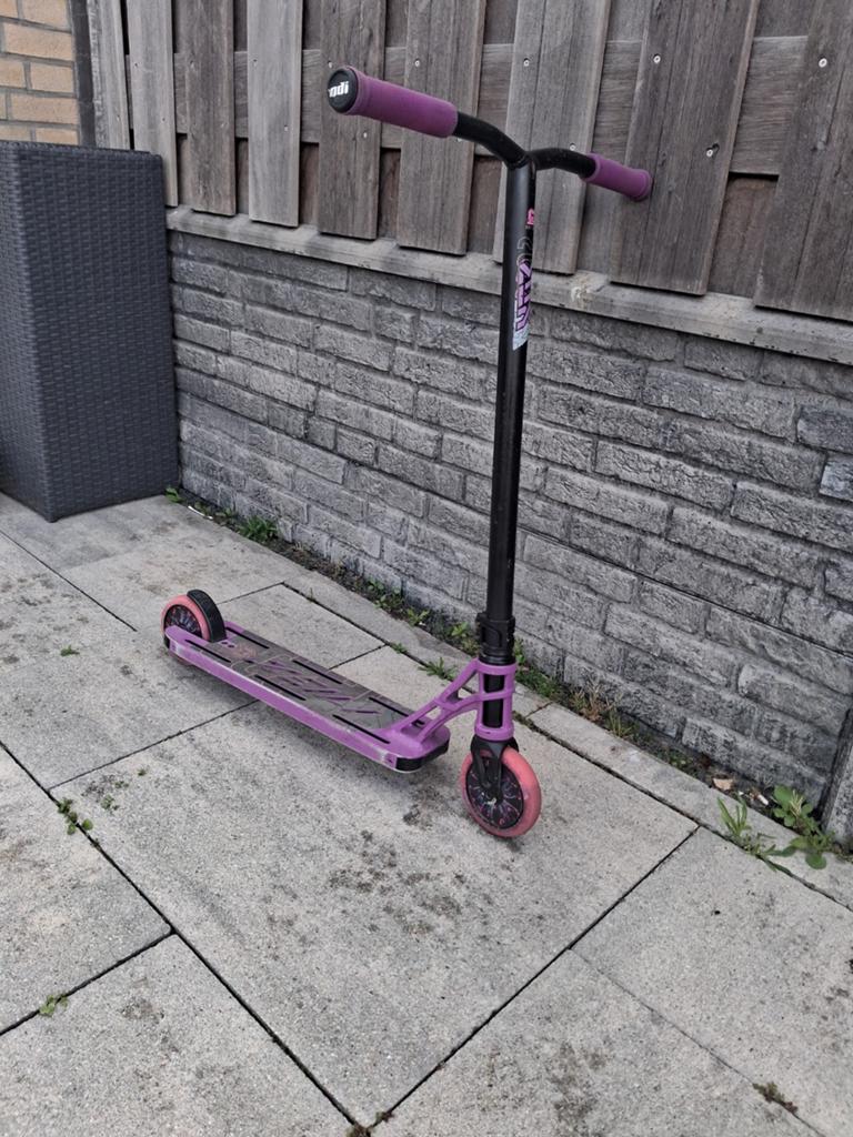 Vokul Stuntstep met ODI Grips - Paars, Ophalen, Gebruikt, Overige typen, Vokul