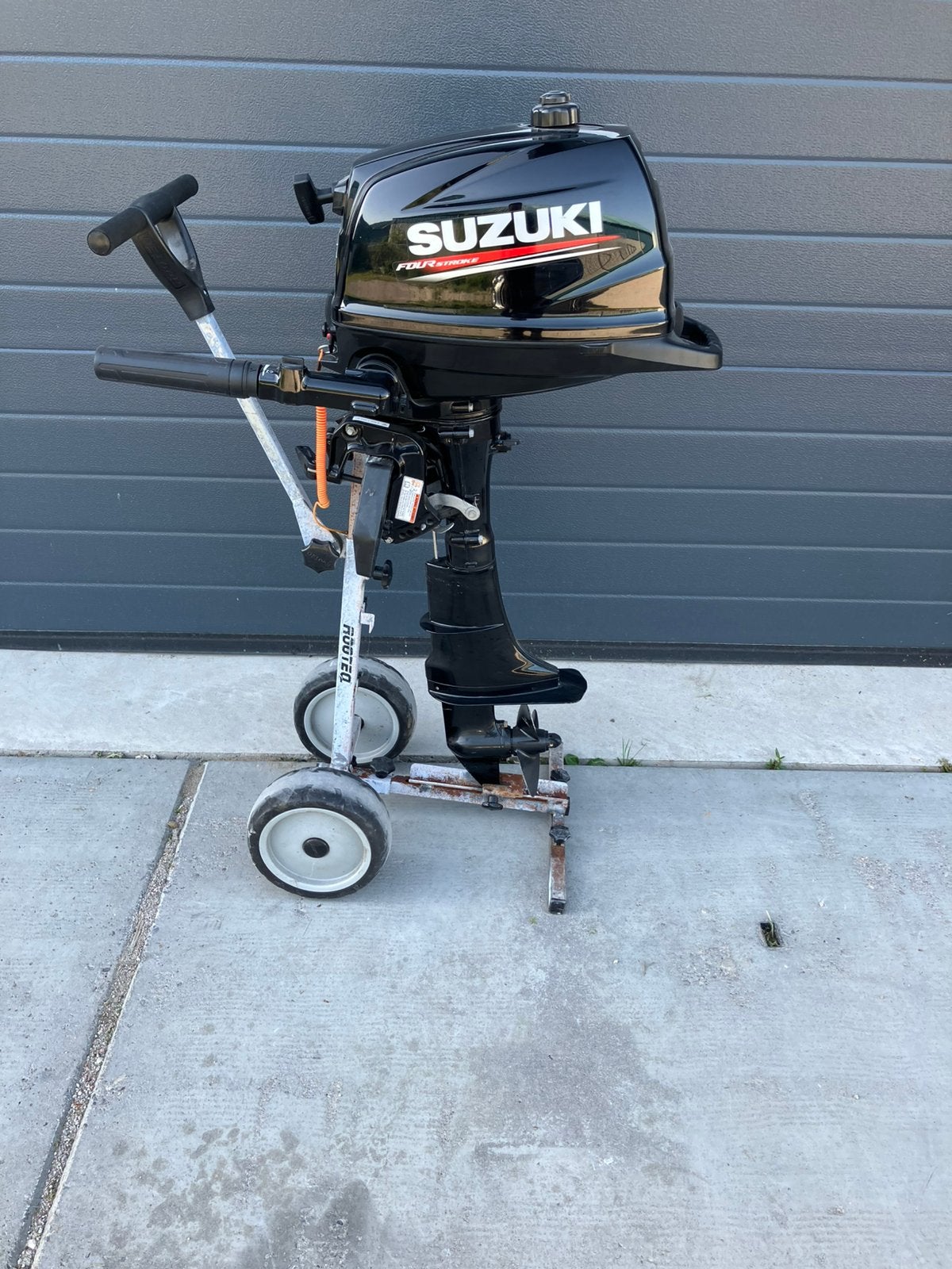 Suzuki 4 pk kortstaart 4-takt buitenboordmotor, z.g.a.n., Ophalen, Minder dan 5 pk, Viertaktmotor, Zo goed als nieuw