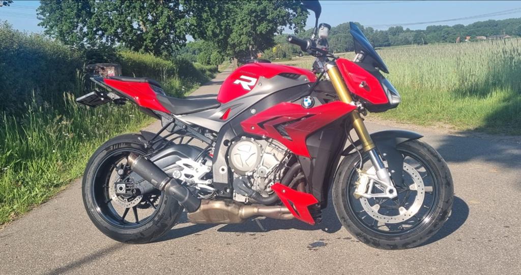 BMW S1000R, Motoren, Handvatverwarming, 4 cilinders, Motorrijbewijs A, Gebruikt