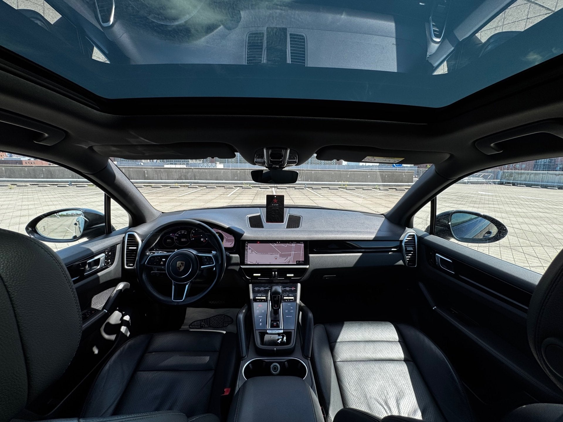 Porsche Cayenne 3.0 MEMORY PANO LEER CLIMA CRUISE TREKHAAK, Auto's, Automaat, Verblindingsvrij grootlicht, Gebruikt, 2995 cc