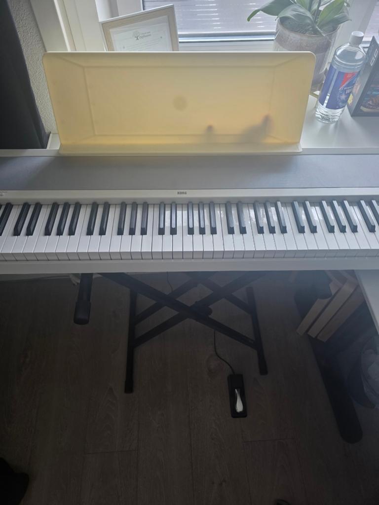Korg B2 keyboard (88 keys), Ophalen of Verzenden, Zo goed als nieuw, Zwart