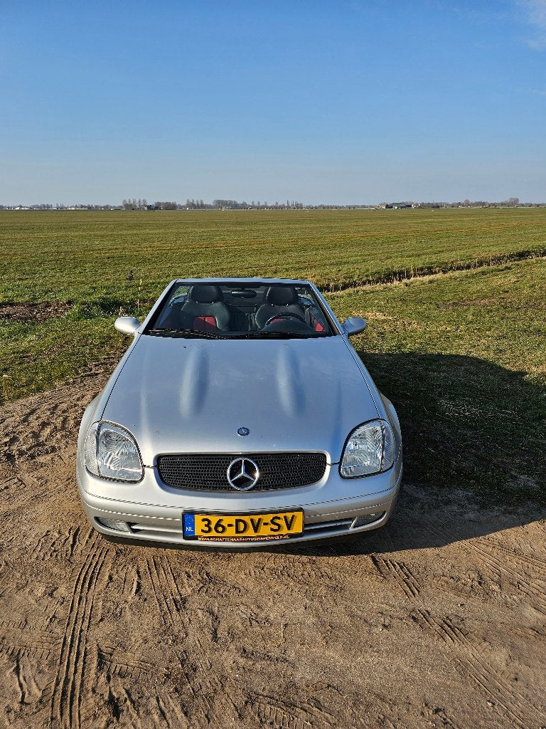 Mercedes-Benz SLK 2.0 Slk200 Roadster AUT 2000 Grijs, Auto's, 1998 cc, 4 cilinders, Cabriolet, Bedrijf