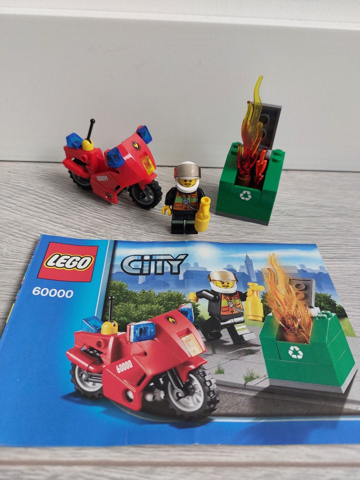 Lego City 60000 Fire Motorcycle!
Compleet!!, Kinderen en Baby's, Speelgoed | Duplo en Lego, City, Lego, Ophalen of Verzenden, Zo goed als nieuw