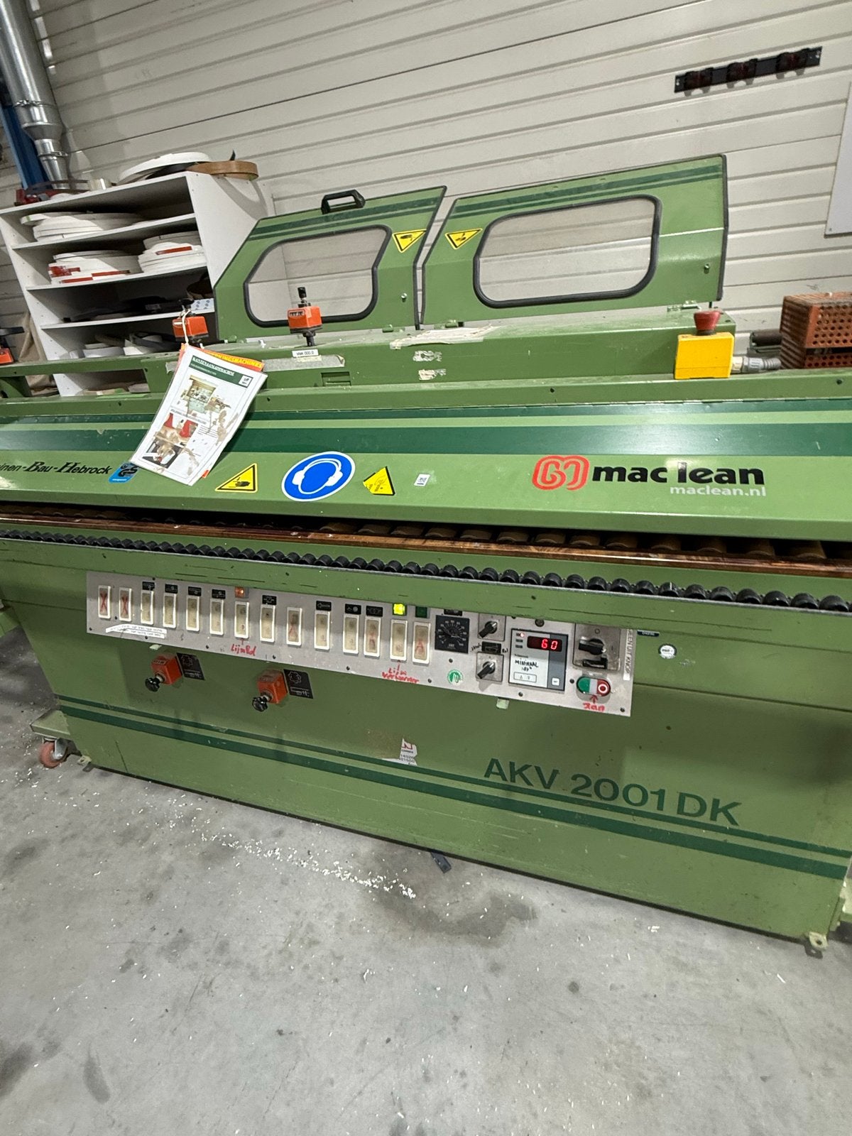 Hebrock kantenaanlijm machine AKV 2001 DK, Ophalen
