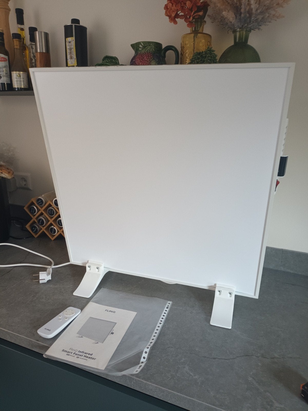 FLINQ Infrarood Smart Paneelverwarming, Doe-het-zelf en Verbouw, Ophalen, 30 tot 80 cm, Overige typen, Zo goed als nieuw
