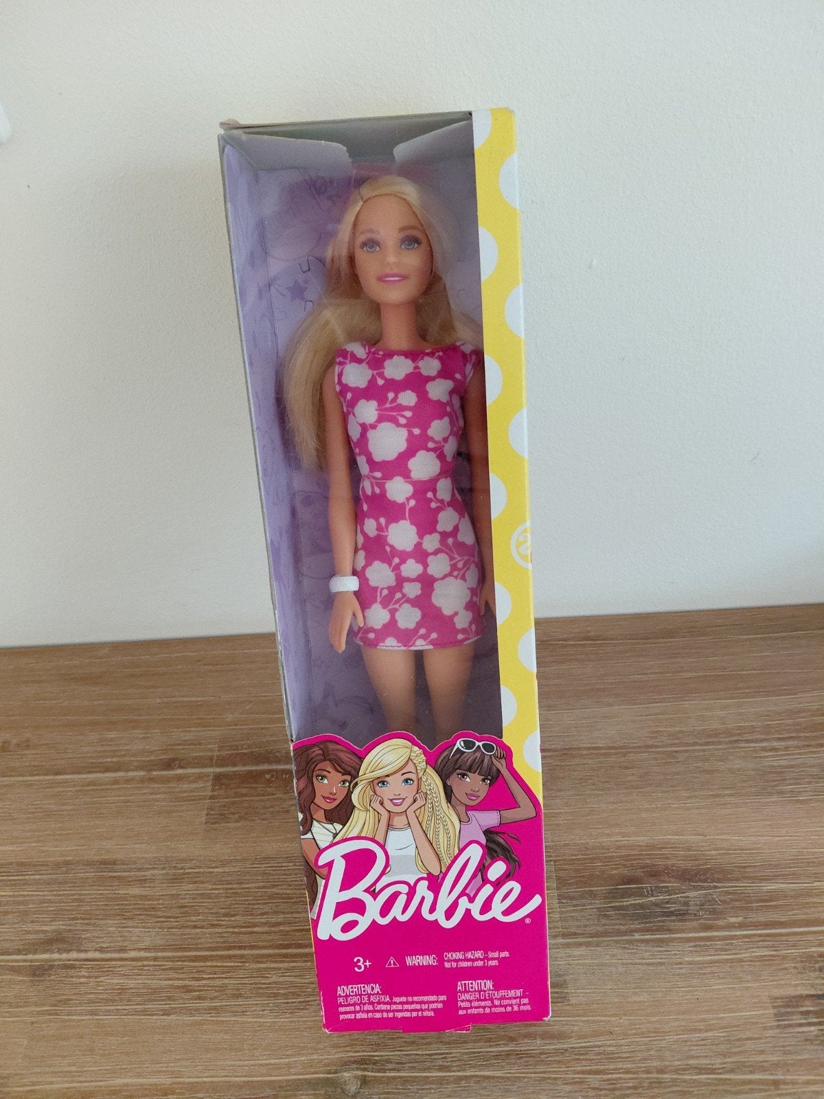 Barbie pop in roze jurk - Nieuw in verpakking, Ophalen, Nieuw, Barbie