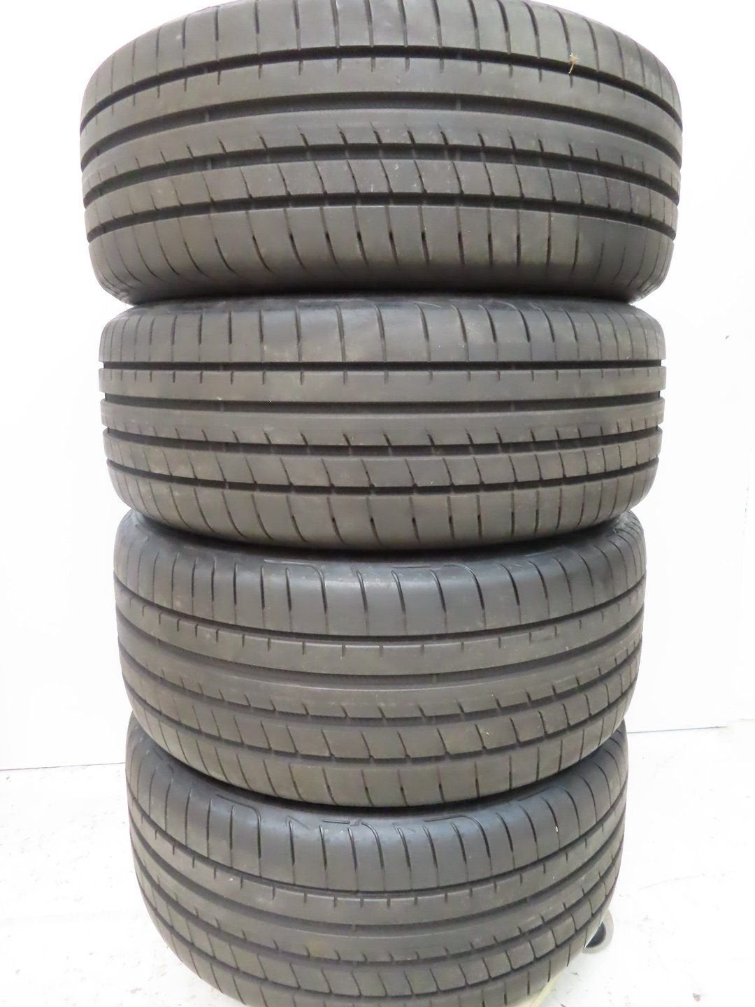 Mercedes C klasse W206 AMG 18 inch velgen met zomerbanden, 18 inch, Gebruikt, -, -