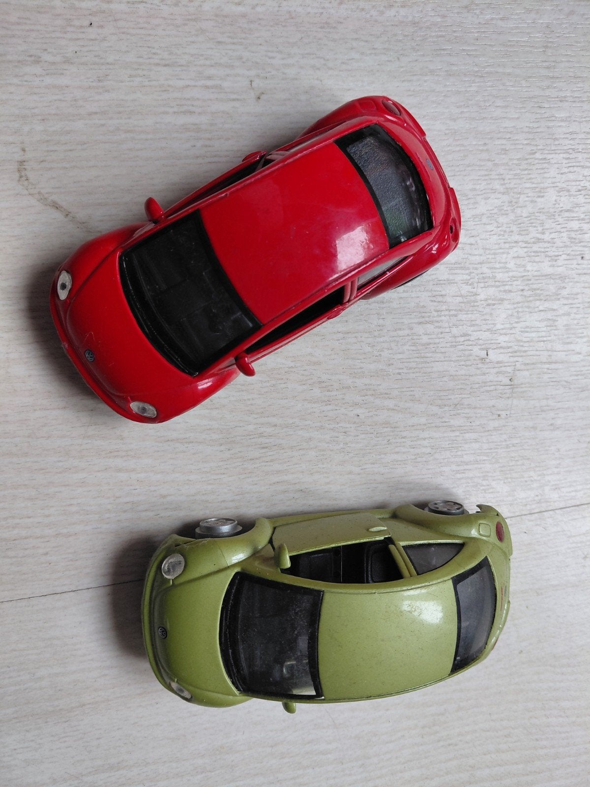Twee kevers, Ophalen
