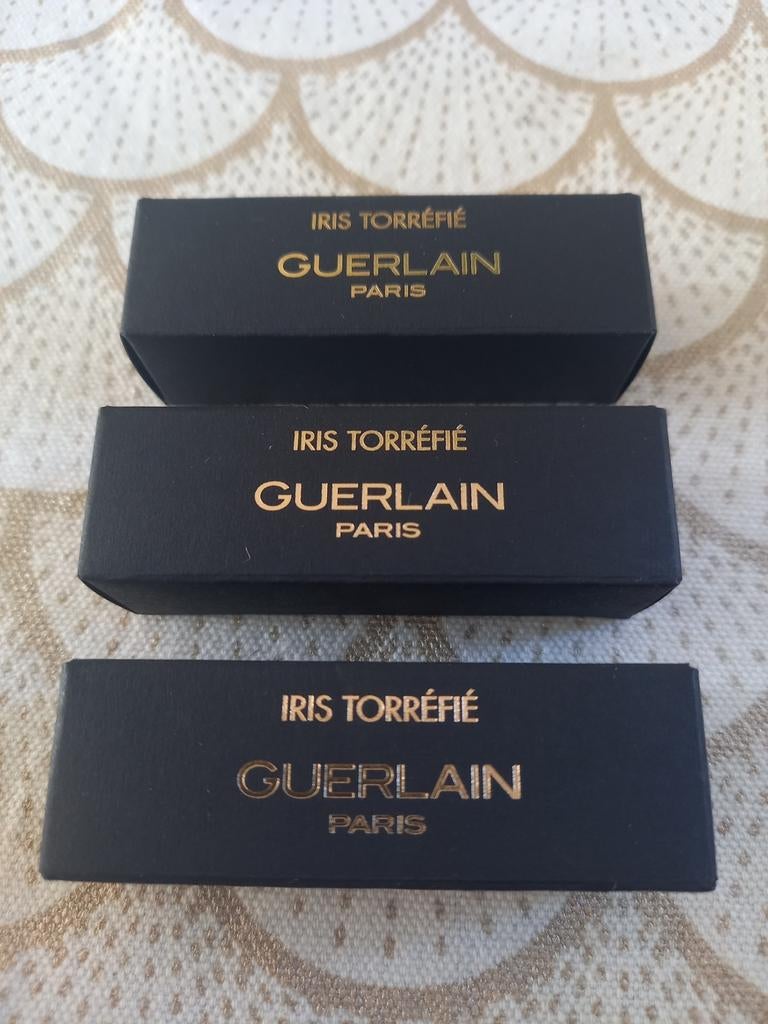 3 proefjes Iris Torréfié Guerlain Niche, Ophalen of Verzenden, Miniatuur