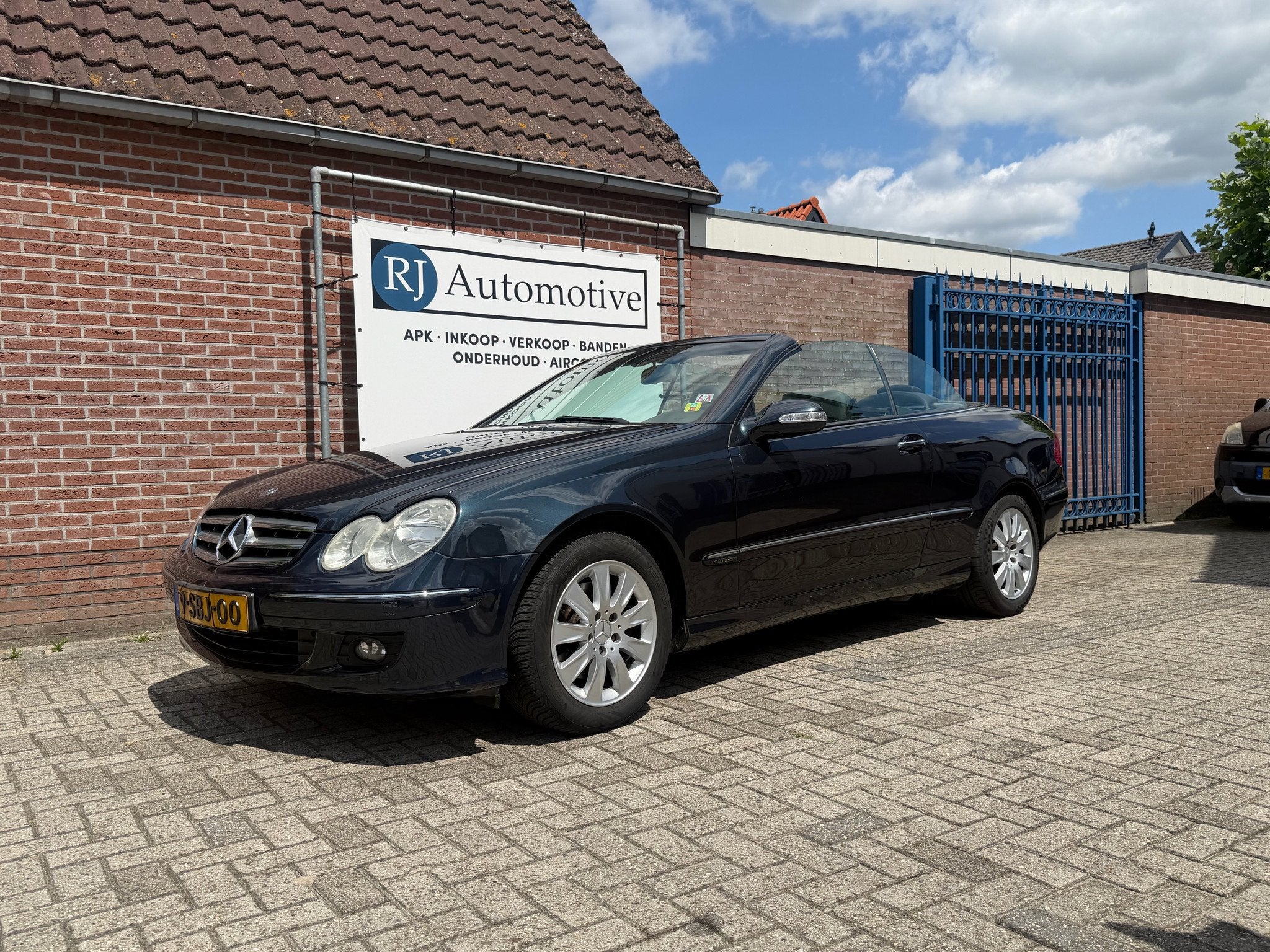 Mercedes-Benz CLK-Klasse Cabrio 200 K. Elegance LPG/AUTOMAAT, Auto's, Automaat, Automatische klimaatregeling, Gebruikt, 4 cilinders