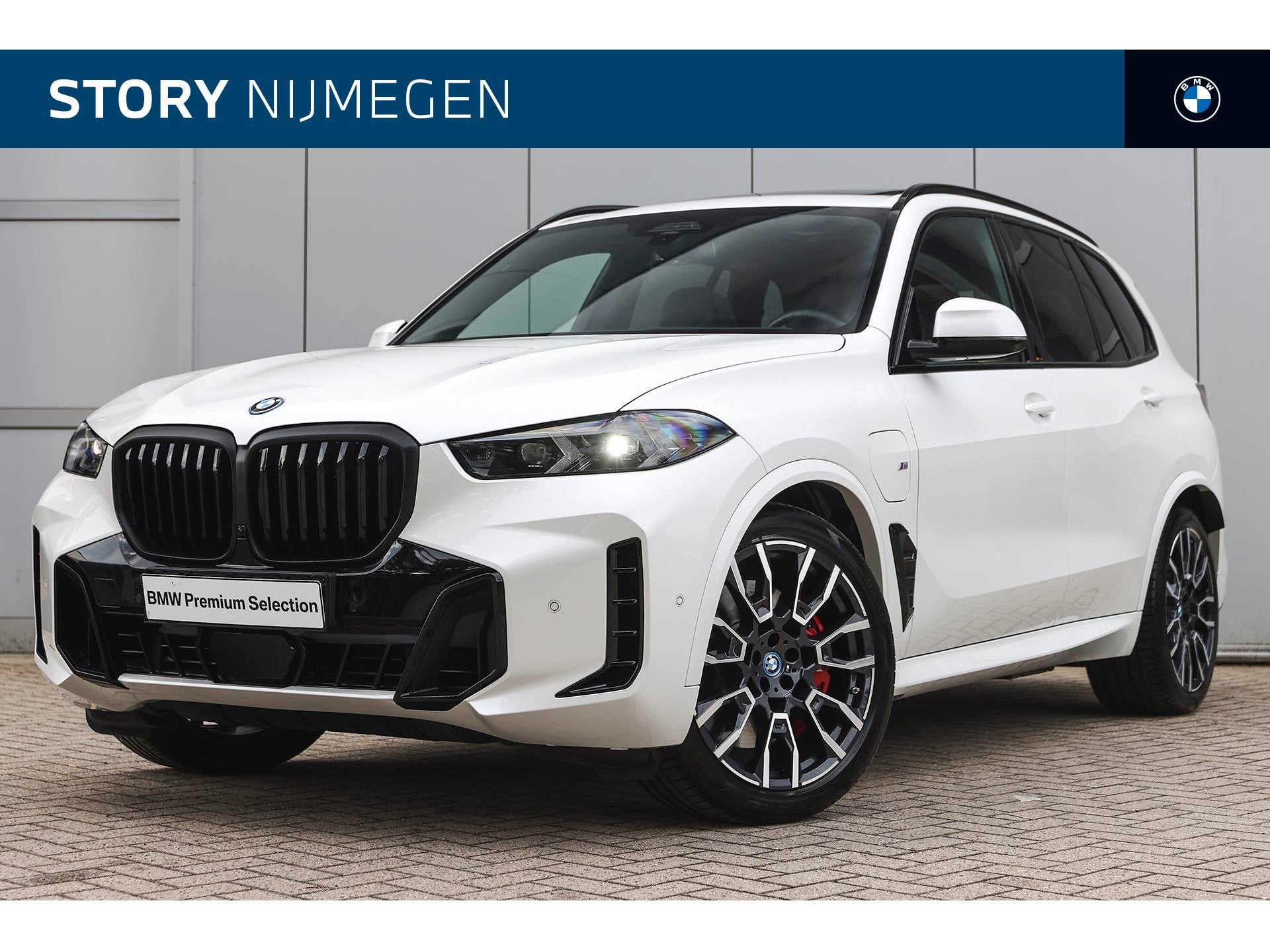 BMW X5 xDrive50e High Executive M Sport Automaat / Panoramad
